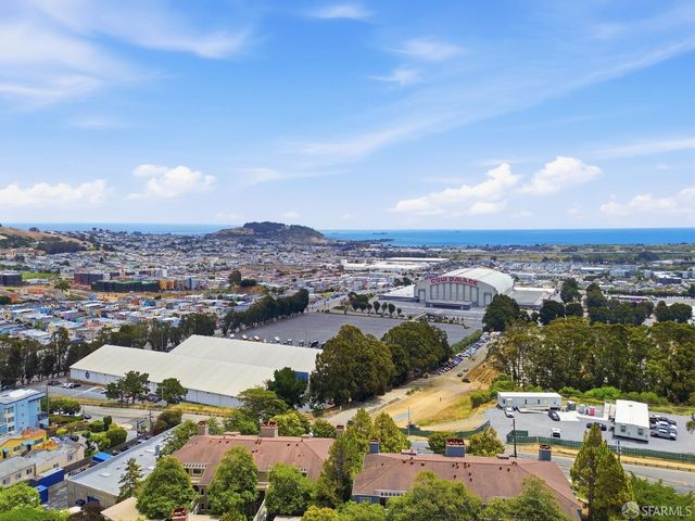 111 Oak Court, Daly City, CA 94014