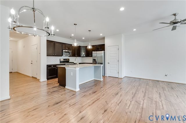 7129 Desert Candle Dr, Moseley, VA 23120
