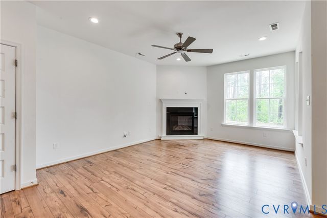 7129 Desert Candle Dr, Moseley, VA 23120