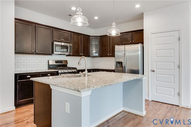7129 Desert Candle Dr, Moseley, VA 23120