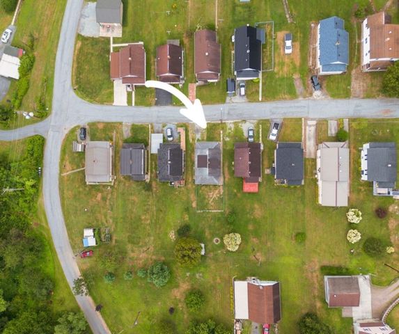 118 First St, Conemaugh Twp, PA 15935