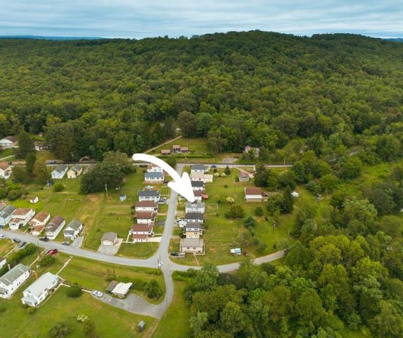 118 First St, Conemaugh Twp, PA 15935