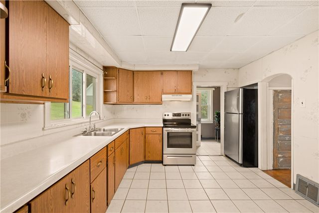 118 First St, Conemaugh Twp, PA 15935