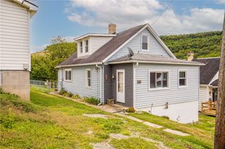 118 First St, Conemaugh Twp, PA 15935