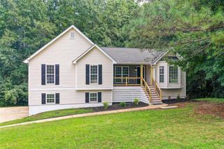 134 SUMMER LAKE Drive, Dallas, GA 30157
