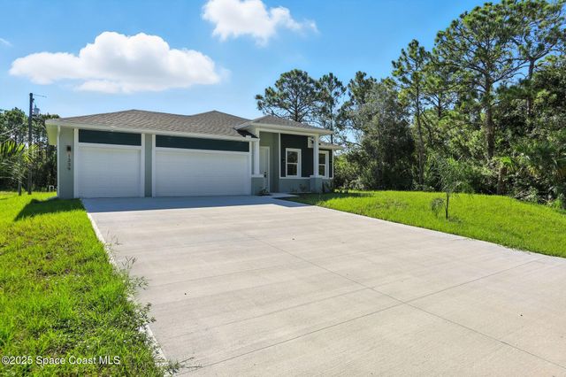 2035 Tahoe Avenue SE, Palm Bay, FL 32909