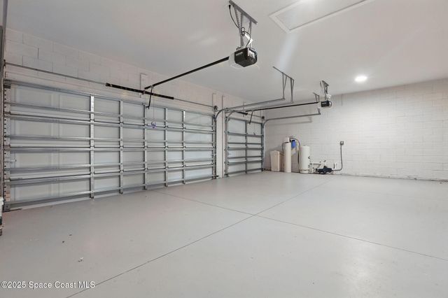 2035 Tahoe Avenue SE, Palm Bay, FL 32909