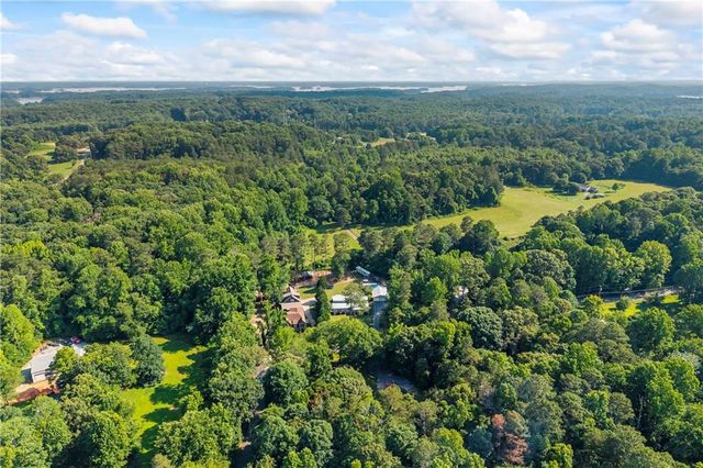9325 Meadow Brook Drive, Gainesville, GA 30506