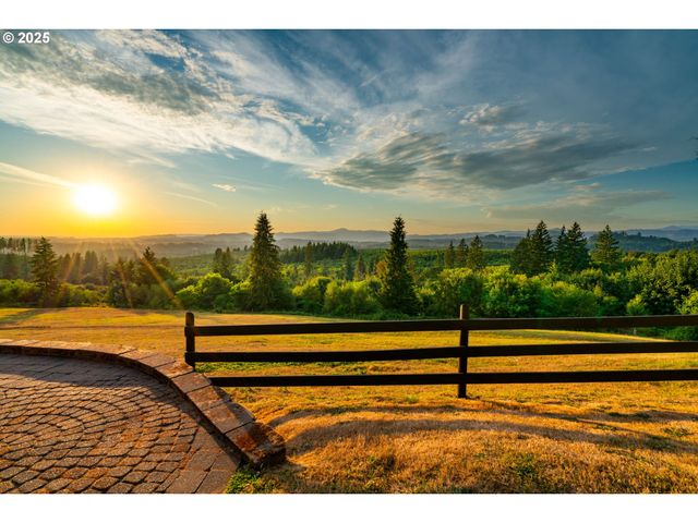 33510 Ne KELLY Rd, Yacolt, WA 98675