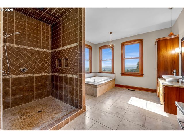 33510 Ne KELLY Rd, Yacolt, WA 98675