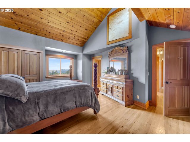 33510 Ne KELLY Rd, Yacolt, WA 98675