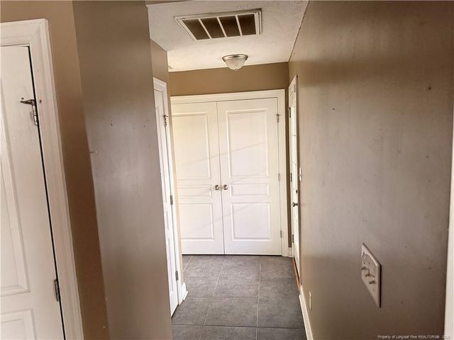 3909 Barclay Way, Wade, NC 28395