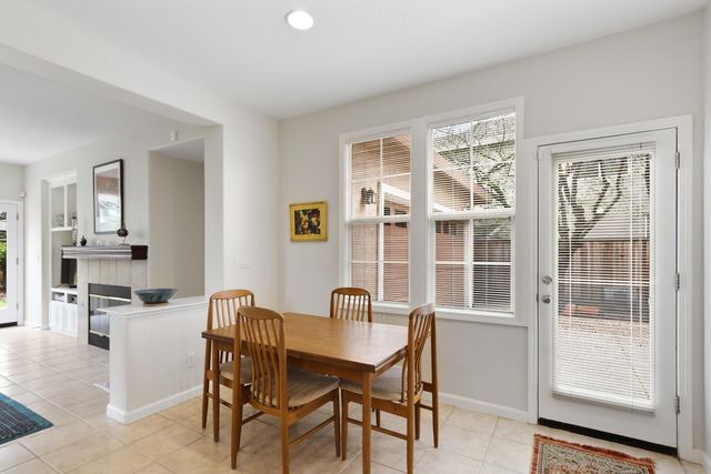 2015 Bishop Pl, Davis, CA 95618