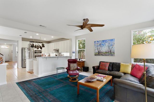 2015 Bishop Pl, Davis, CA 95618