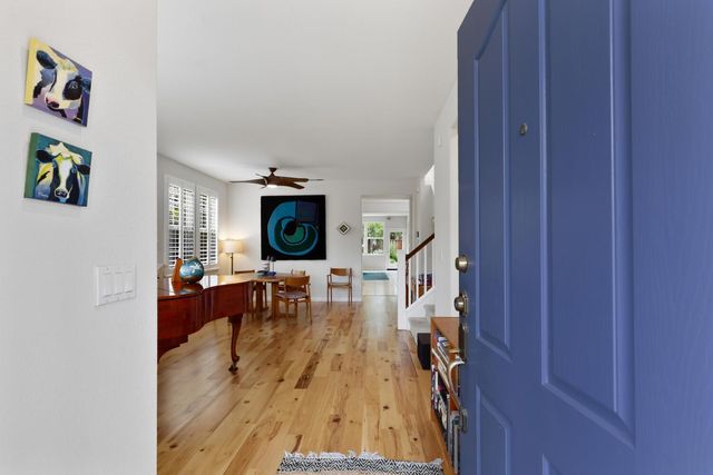 2015 Bishop Pl, Davis, CA 95618