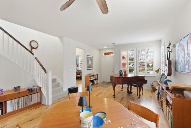 2015 Bishop Pl, Davis, CA 95618