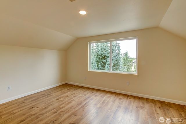 2618 30th Avenue E, Tacoma, WA 98443