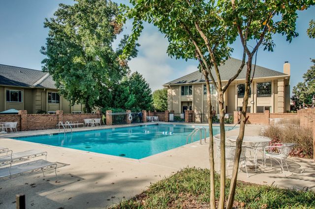 4487 Post Pl Apt 170, Nashville, TN 37205