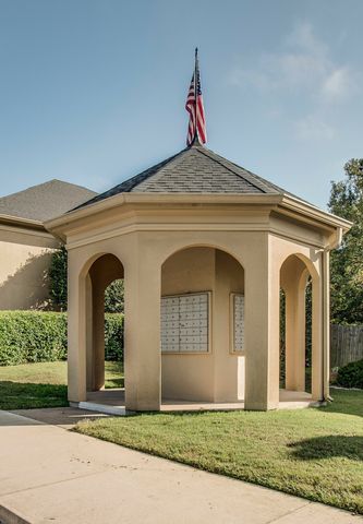 4487 Post Pl Apt 170, Nashville, TN 37205