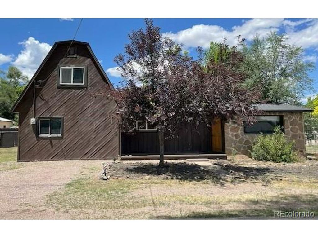 1615 Locust St, Canon City, CO 81212