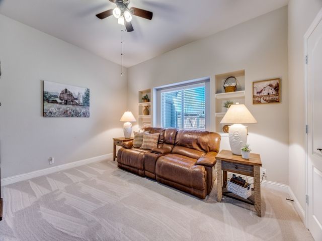 1215 Fire Fly Ridge, Blue Ridge, TX 75424