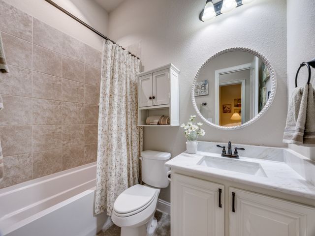 1215 Fire Fly Ridge, Blue Ridge, TX 75424