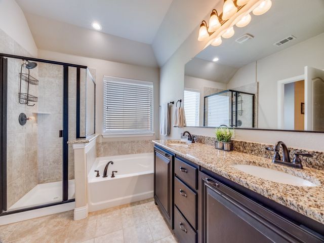 1215 Fire Fly Ridge, Blue Ridge, TX 75424