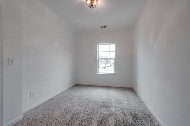 2817 Dixie Rd, Columbia, TN 38401