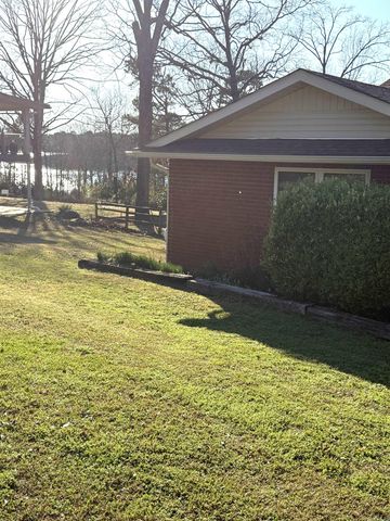 585 Narrows Drive, Greers Ferry, AR 72067