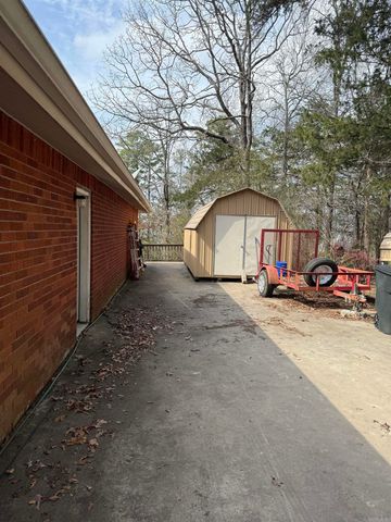 585 Narrows Drive, Greers Ferry, AR 72067