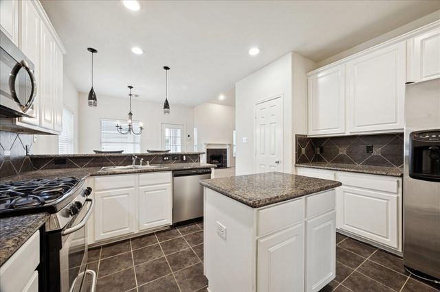 2709 Haleys Comet Court, Deer Park, TX 77536