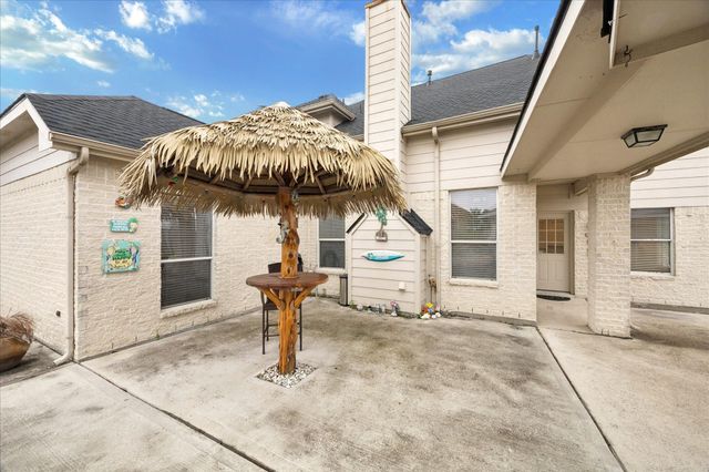 2709 Haleys Comet Court, Deer Park, TX 77536