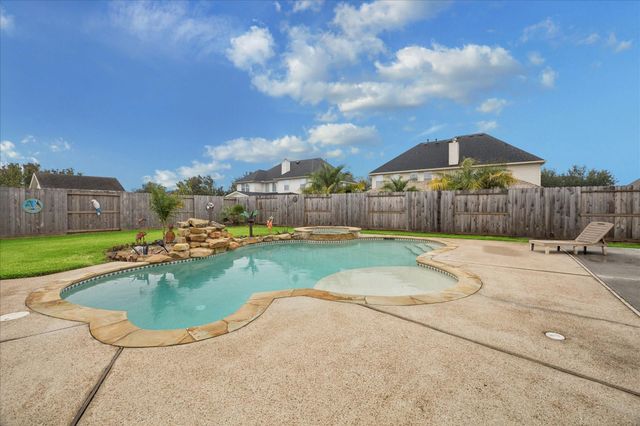 2709 Haleys Comet Court, Deer Park, TX 77536