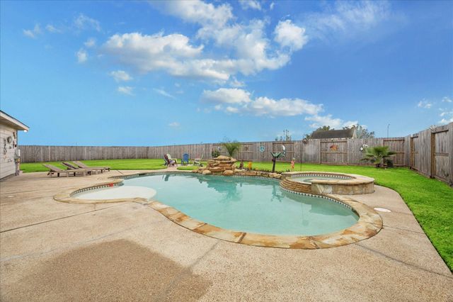 2709 Haleys Comet Court, Deer Park, TX 77536