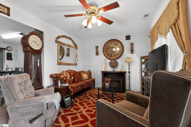 182 Ben Hurt Road, Lyman, SC 29365