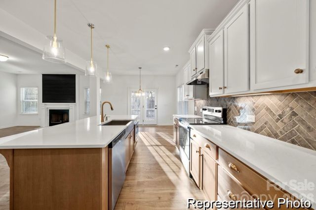 120 Pembroke Way 15, Albemarle, NC 28001