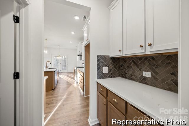 120 Pembroke Way 15, Albemarle, NC 28001