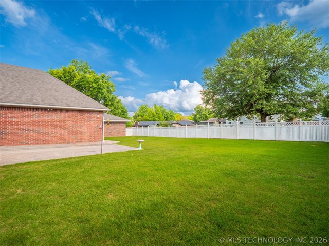 604 Nelson, Mcalester, OK 74501
