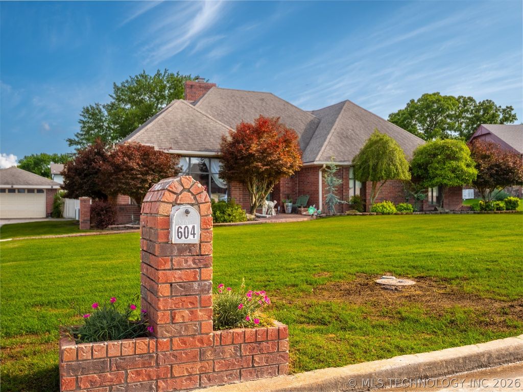 604 Nelson, Mcalester, OK 74501