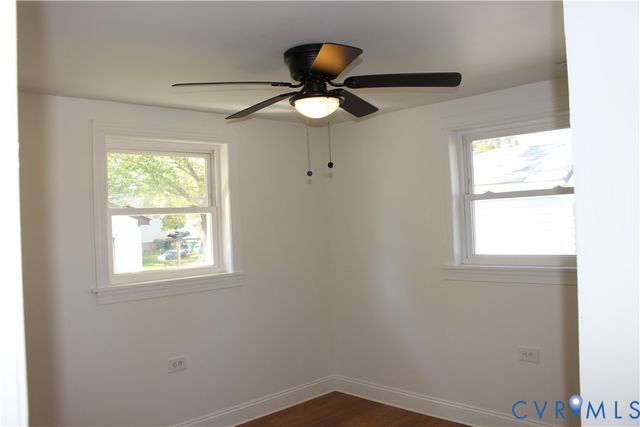 1308 Lee Ln, Hopewell, VA 23860