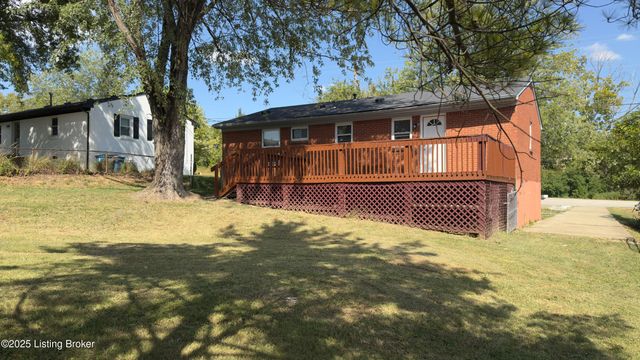6812 Abbott Ln, Crestwood, KY 40014
