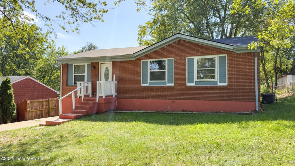 6812 Abbott Ln, Crestwood, KY 40014