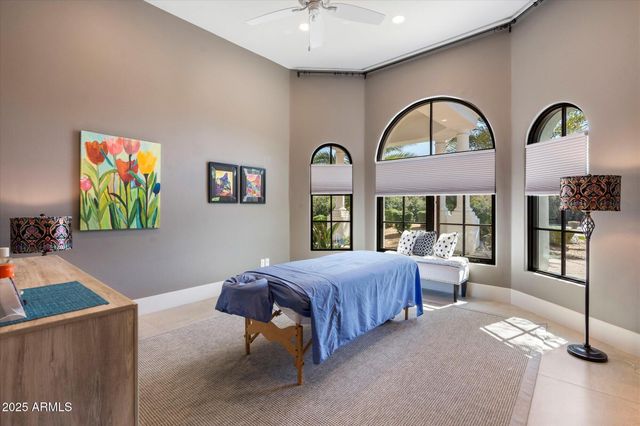 6600 N CARDINAL Drive, Paradise Valley, AZ 85253