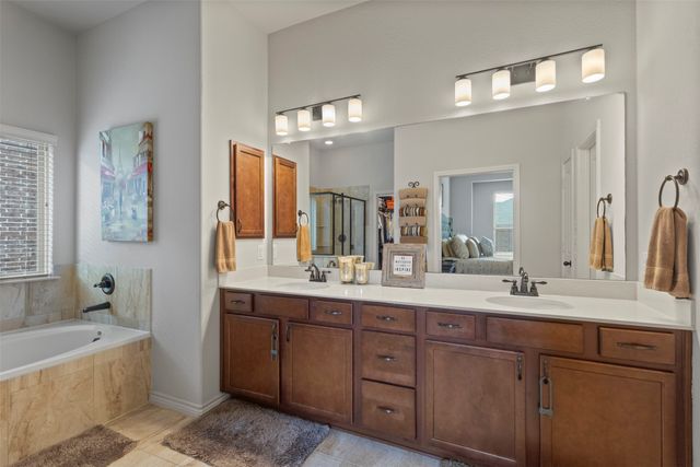 3712 Harbour Mist Trail, Denton, TX 76208