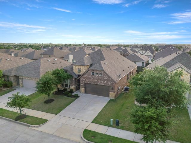 3712 Harbour Mist Trail, Denton, TX 76208
