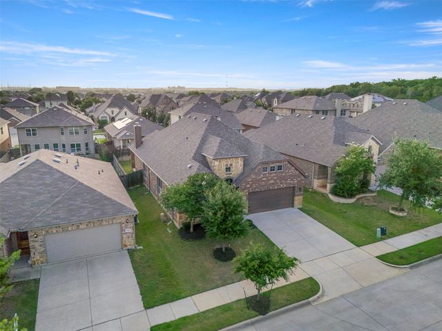 3712 Harbour Mist Trail, Denton, TX 76208