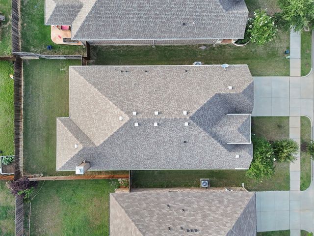 3712 Harbour Mist Trail, Denton, TX 76208