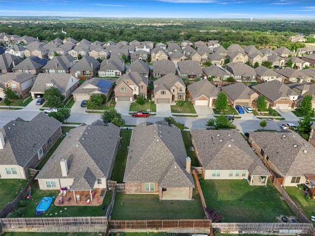 3712 Harbour Mist Trail, Denton, TX 76208