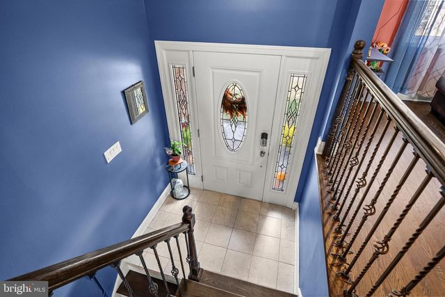 33 SARATOGA RD, Stratford, NJ 08084