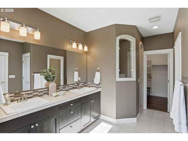 5509 Nw 142ND St, Vancouver, WA 98685